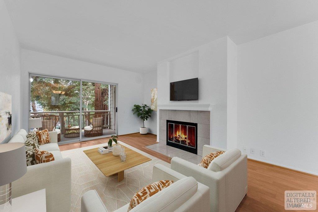 Detail Gallery Image 5 of 58 For 135 Koch Rd, Corte Madera,  CA 94925 - 2 Beds | 2 Baths