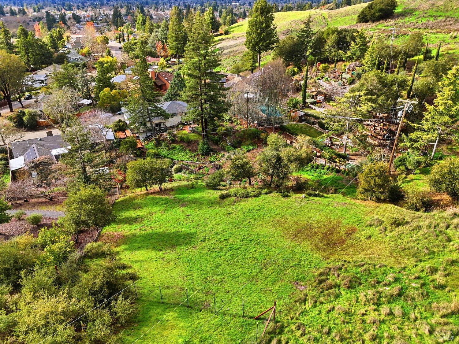 Detail Gallery Image 52 of 68 For 1814 Saint Francis Rd, Santa Rosa,  CA 95409 - 3 Beds | 2 Baths