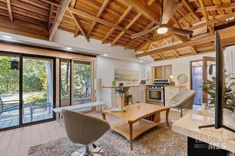 Detail Gallery Image 30 of 53 For 3835 Oak Glen Dr, Santa Rosa,  CA 95404 - 3 Beds | 2/1 Baths