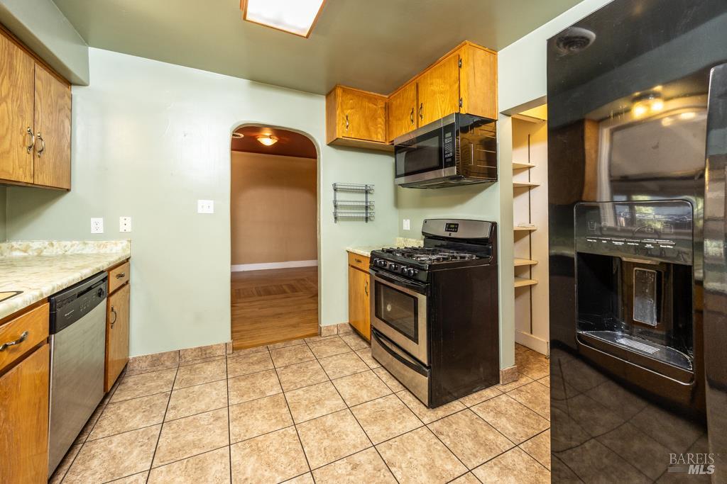 Detail Gallery Image 12 of 26 For 165 Luce Ave, Ukiah,  CA 95482 - 2 Beds | 1 Baths