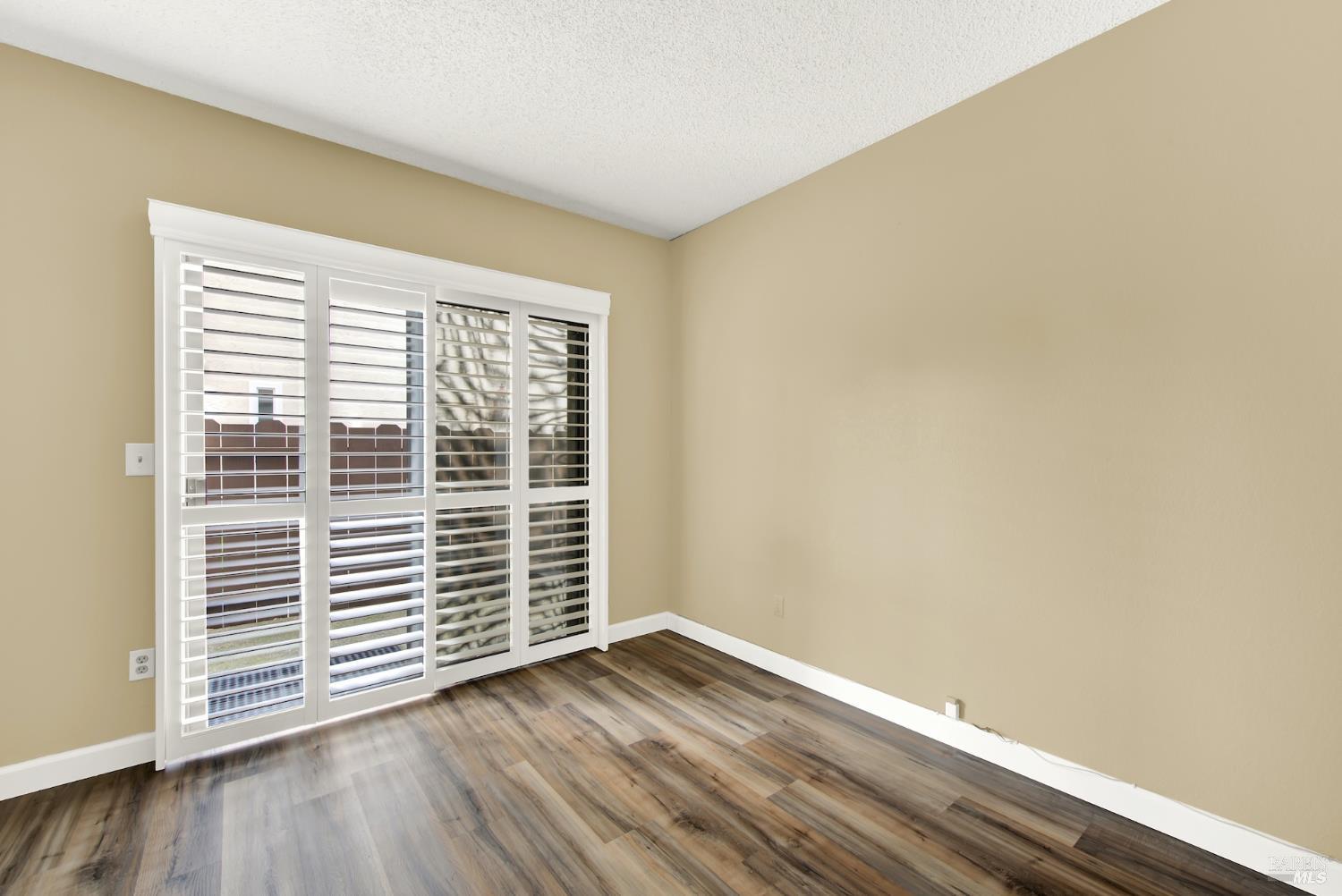 Detail Gallery Image 37 of 83 For 401 Northampton Dr, American Canyon,  CA 94503 - 4 Beds | 3 Baths