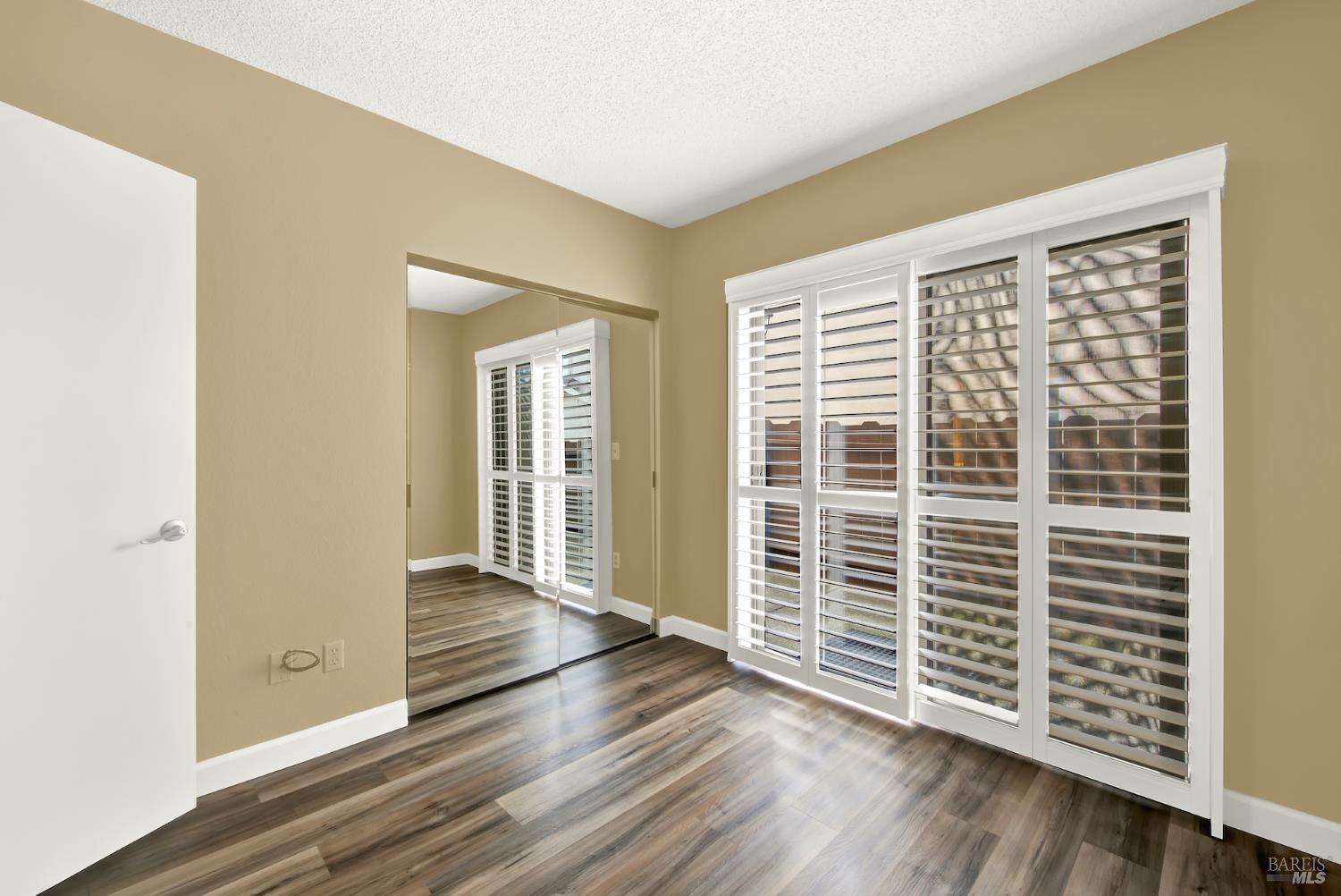 Detail Gallery Image 38 of 83 For 401 Northampton Dr, American Canyon,  CA 94503 - 4 Beds | 3 Baths