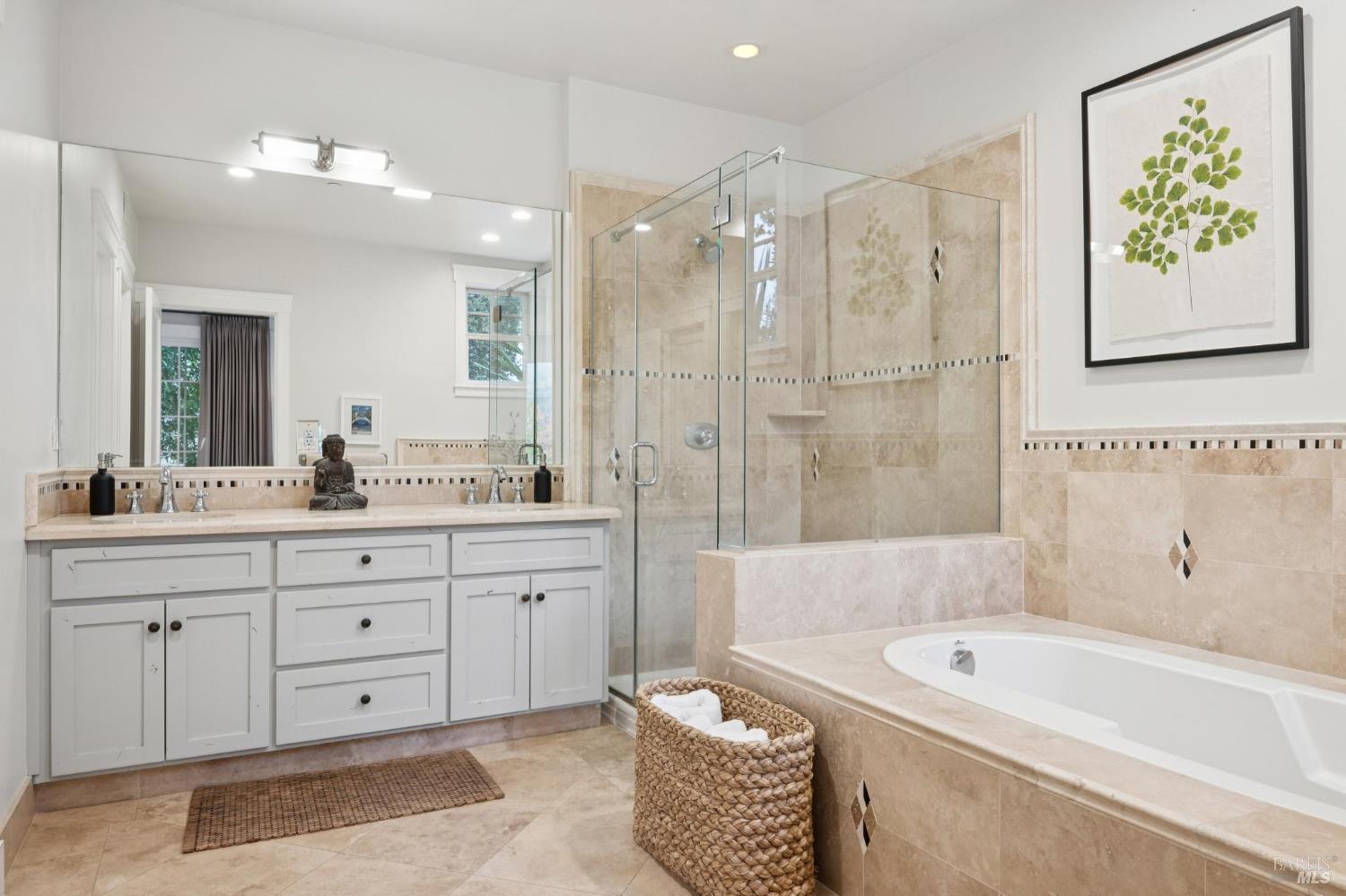 Detail Gallery Image 34 of 53 For 39 Baywood Ter, San Rafael,  CA 94901 - 4 Beds | 2/1 Baths