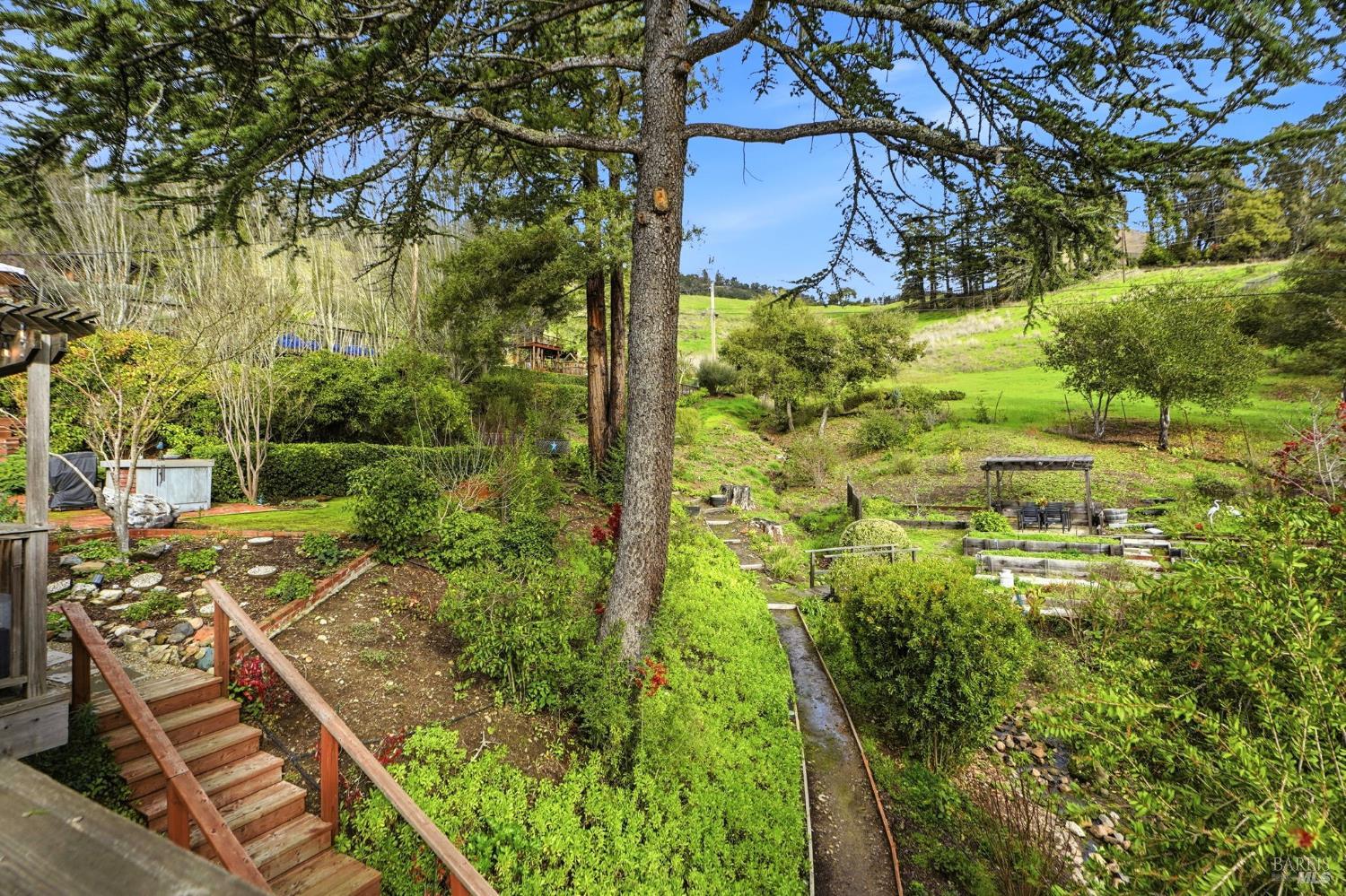 Detail Gallery Image 35 of 68 For 1814 Saint Francis Rd, Santa Rosa,  CA 95409 - 3 Beds | 2 Baths