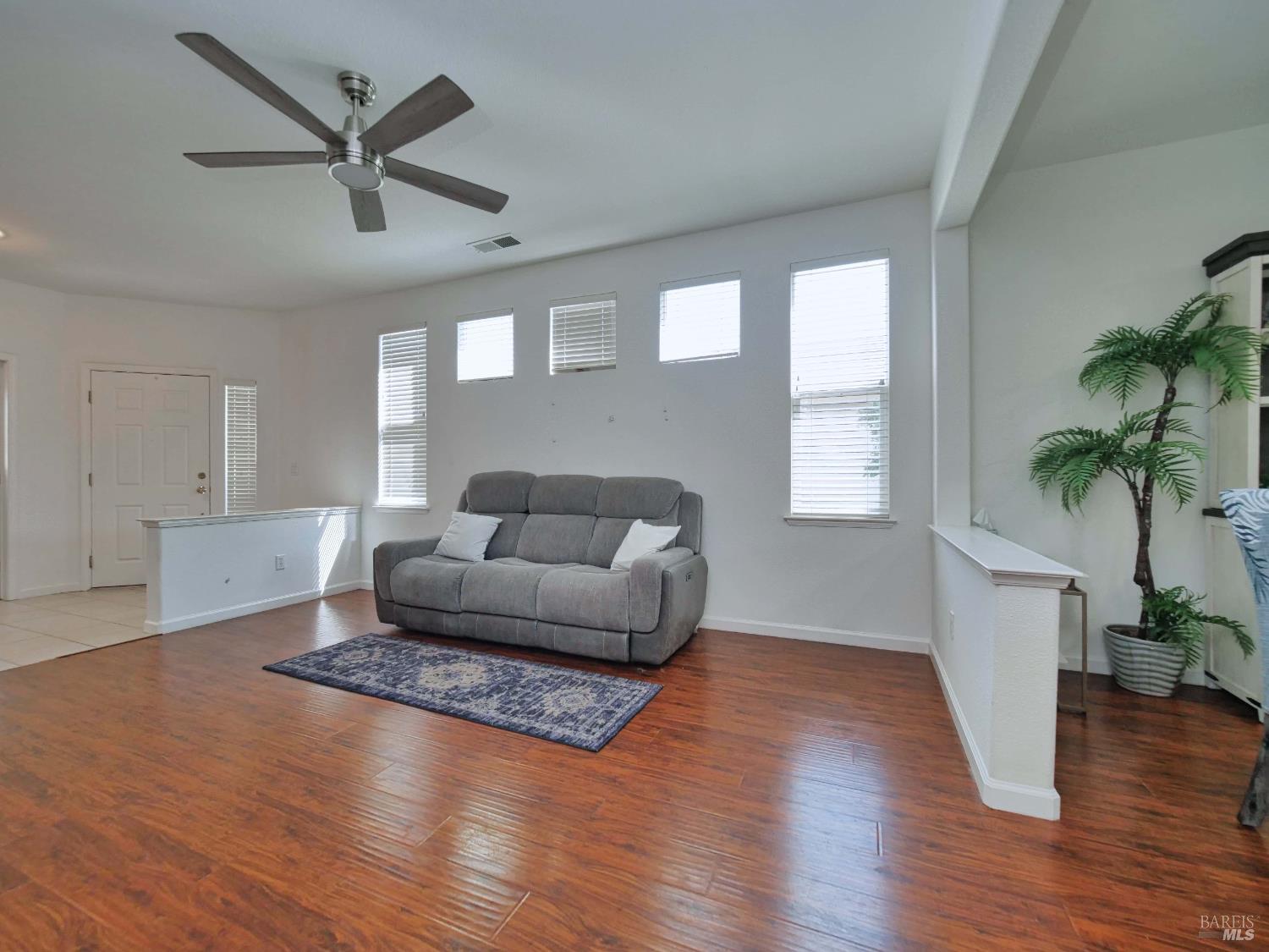 Detail Gallery Image 5 of 40 For 659 Pinehurst Dr Ca,  Rio Vista,  CA 94571 - 2 Beds | 2 Baths