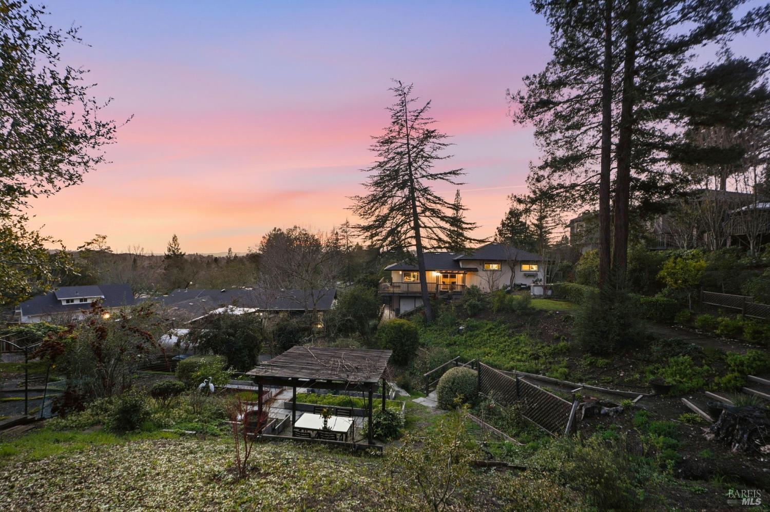 Detail Gallery Image 62 of 68 For 1814 Saint Francis Rd, Santa Rosa,  CA 95409 - 3 Beds | 2 Baths