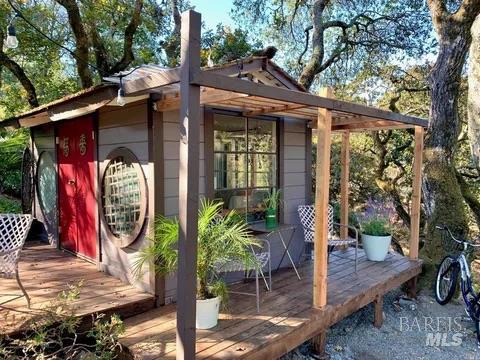 Detail Gallery Image 32 of 53 For 3835 Oak Glen Dr, Santa Rosa,  CA 95404 - 3 Beds | 2/1 Baths