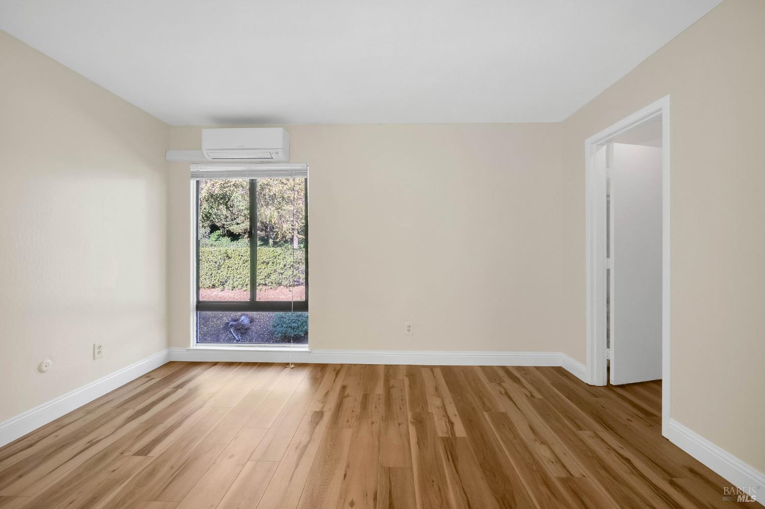 Detail Gallery Image 33 of 50 For 900 Southampton Rd #24,  Benicia,  CA 94510 - 3 Beds | 1/1 Baths