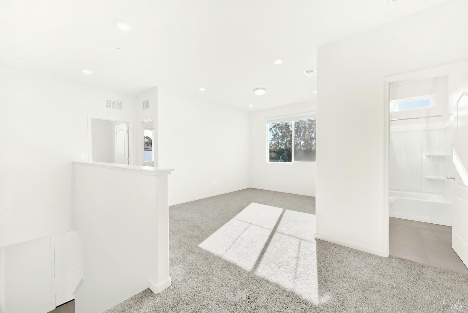 Detail Gallery Image 50 of 89 For 4107 Markovich Ct, San Pablo,  CA 94806 - 4 Beds | 3 Baths