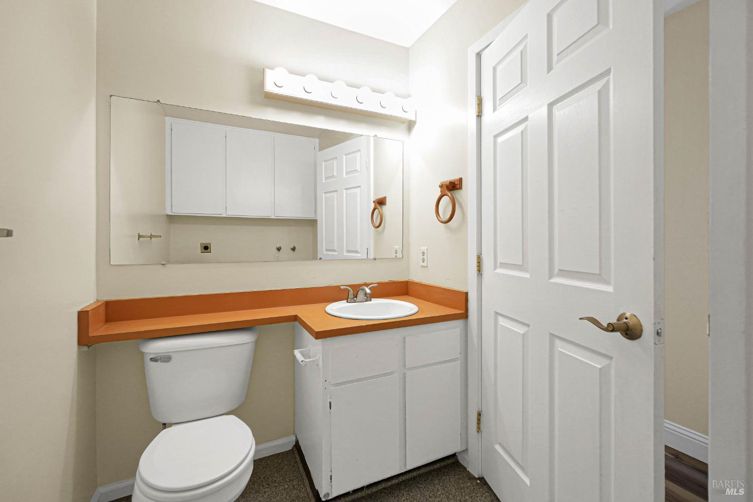 Detail Gallery Image 28 of 50 For 900 Southampton Rd #24,  Benicia,  CA 94510 - 3 Beds | 1/1 Baths