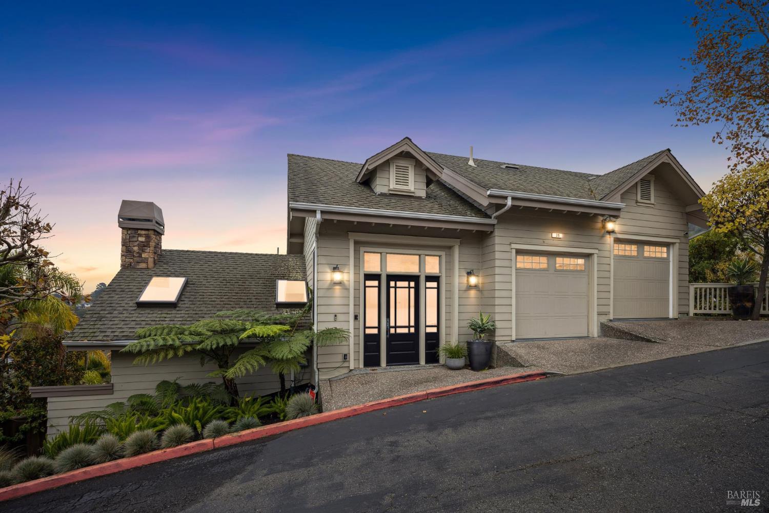 Detail Gallery Image 52 of 53 For 39 Baywood Ter, San Rafael,  CA 94901 - 4 Beds | 2/1 Baths