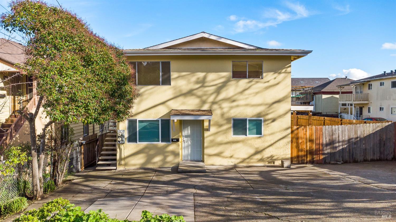 Detail Gallery Image 2 of 30 For 1910 Sacramento St, Vallejo,  CA 94590 - – Beds | – Baths