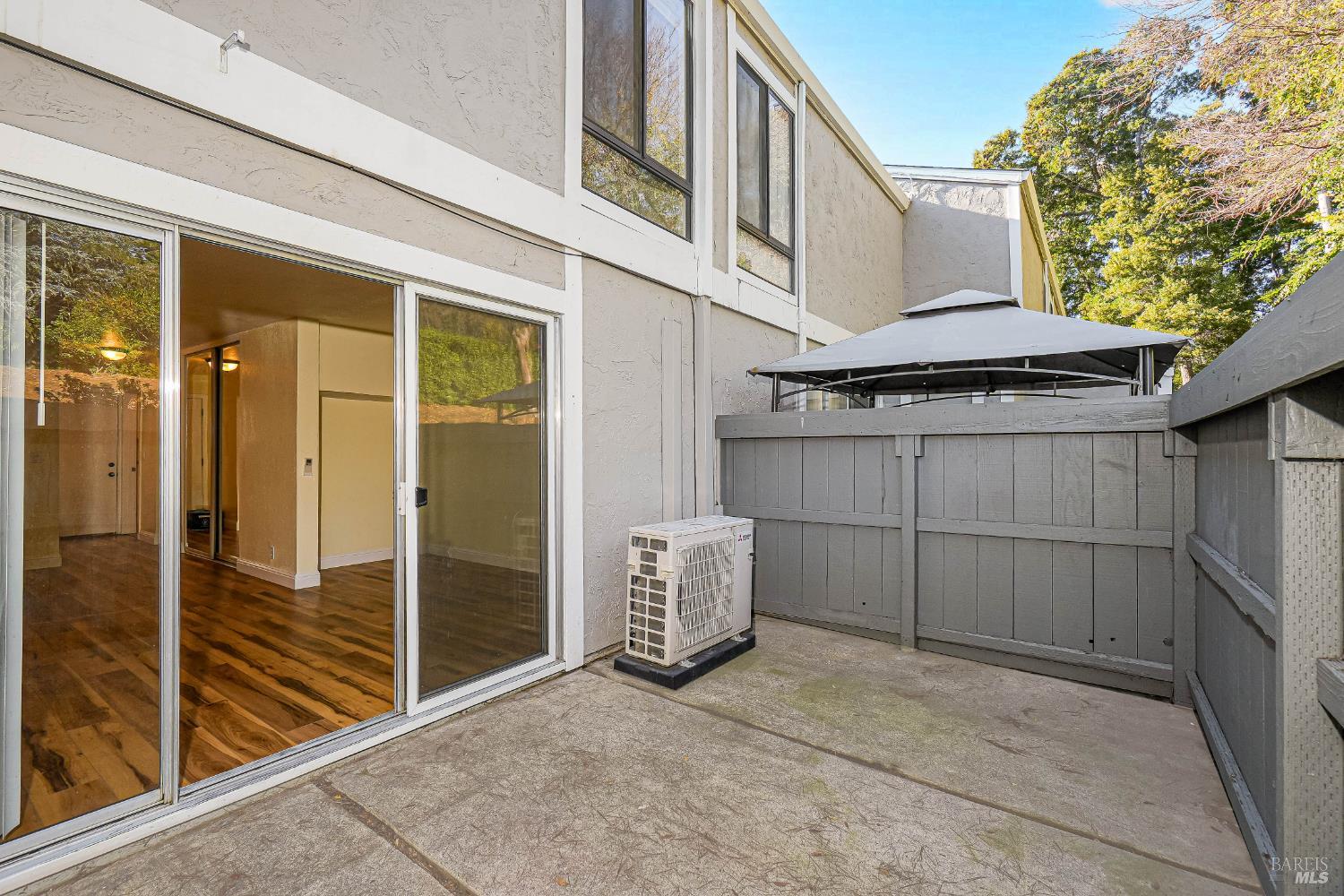 Detail Gallery Image 40 of 50 For 900 Southampton Rd #24,  Benicia,  CA 94510 - 3 Beds | 1/1 Baths