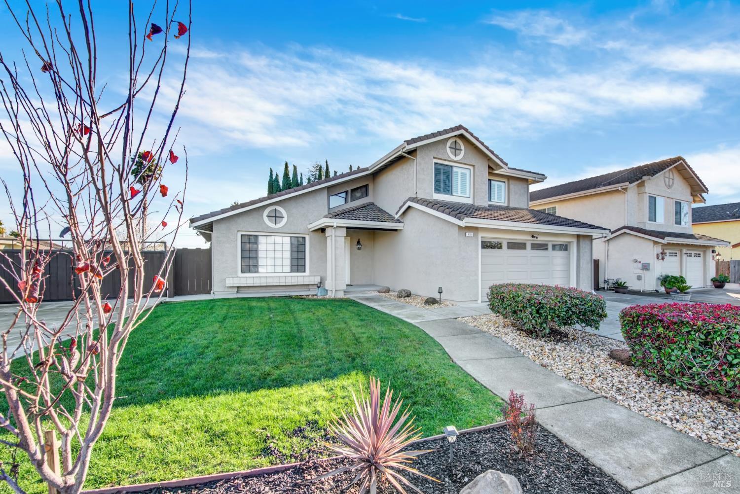 Detail Gallery Image 2 of 83 For 401 Northampton Dr, American Canyon,  CA 94503 - 4 Beds | 3 Baths