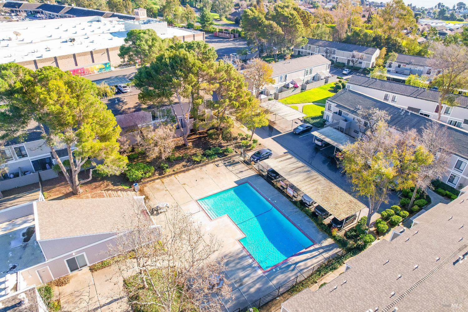 Detail Gallery Image 47 of 50 For 900 Southampton Rd #24,  Benicia,  CA 94510 - 3 Beds | 1/1 Baths