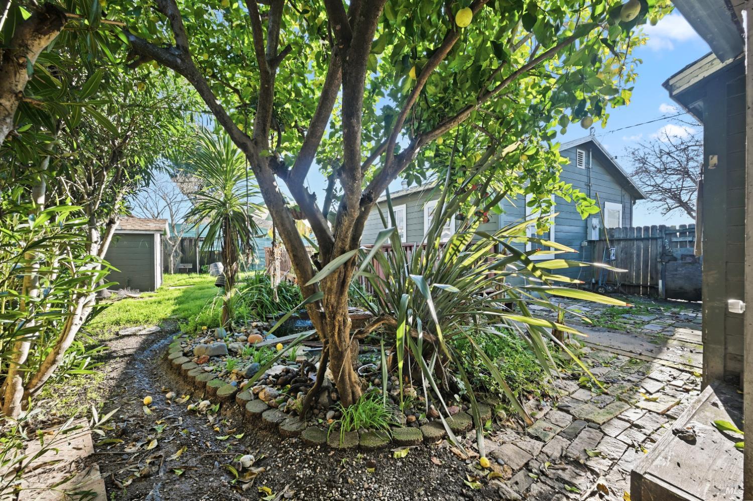 Detail Gallery Image 25 of 31 For 1677 Hearn Ave, Santa Rosa,  CA 95407 - 2 Beds | 1 Baths