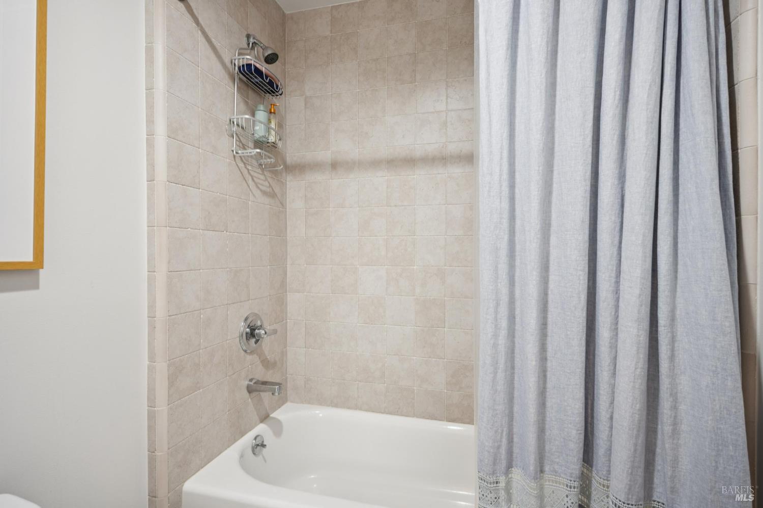 Detail Gallery Image 45 of 53 For 39 Baywood Ter, San Rafael,  CA 94901 - 4 Beds | 2/1 Baths