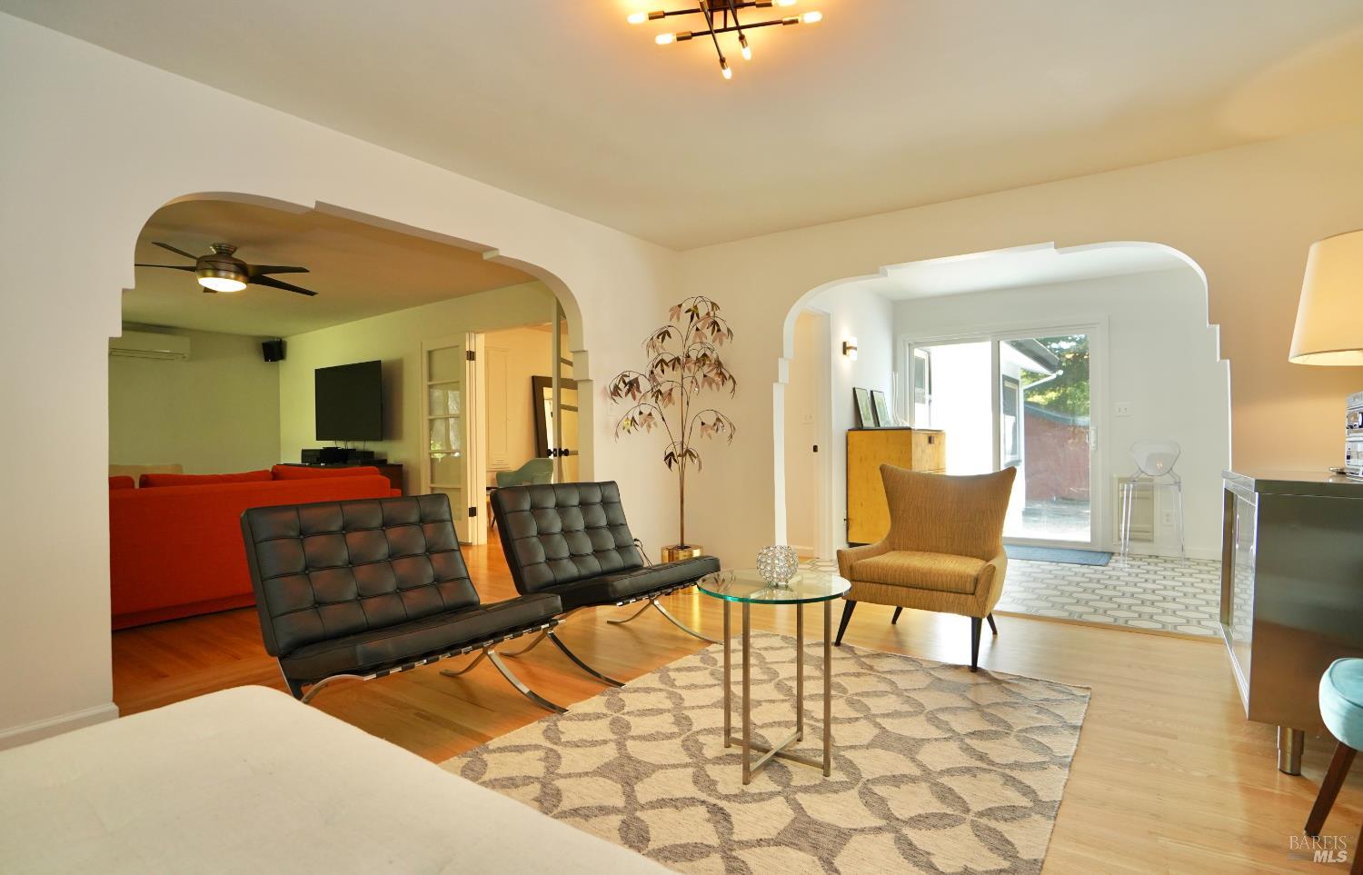 Detail Gallery Image 15 of 72 For 109 Glass Mountain Ln, Saint Helena,  CA 94574 - 3 Beds | 2/1 Baths