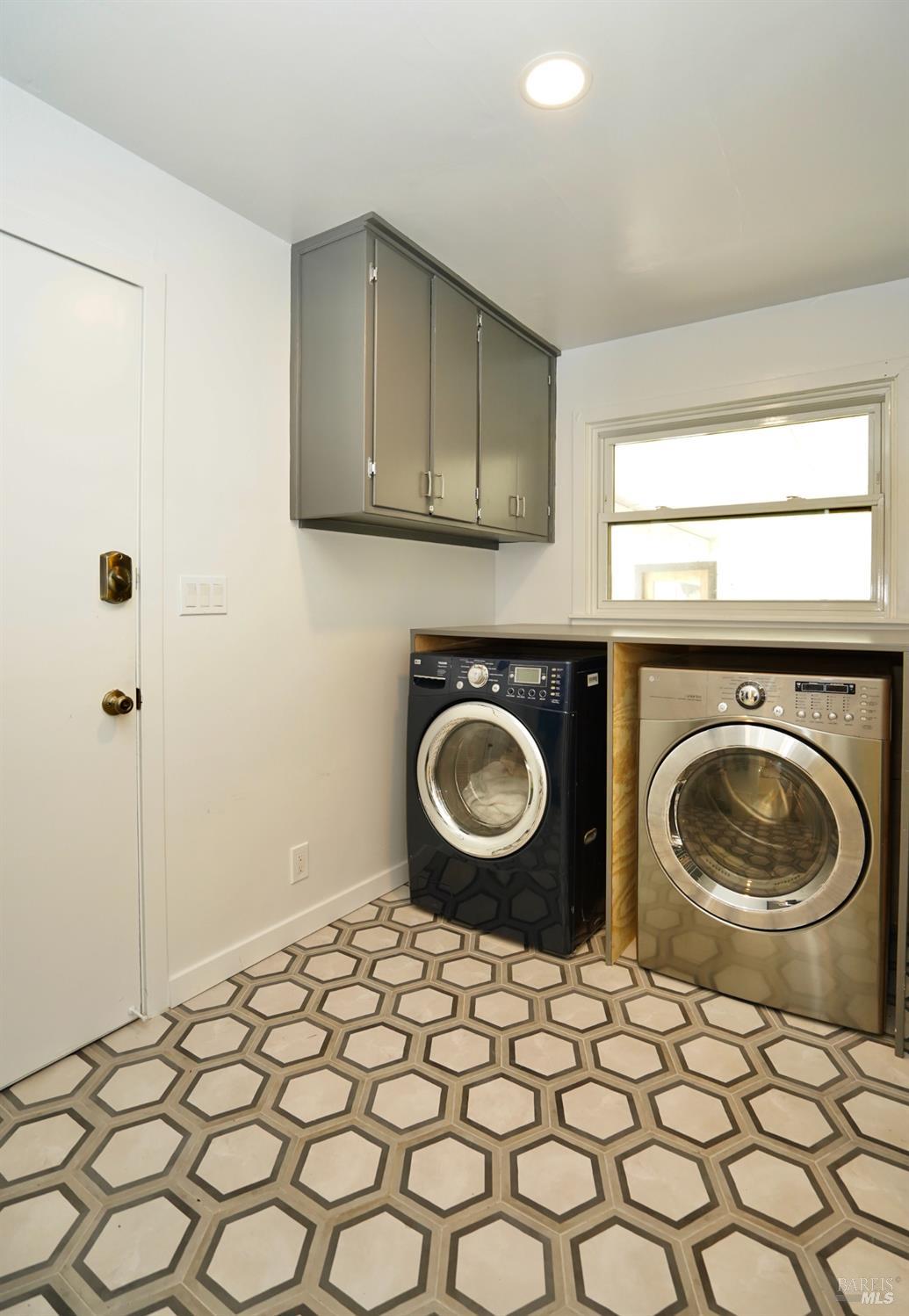 Detail Gallery Image 40 of 72 For 109 Glass Mountain Ln, Saint Helena,  CA 94574 - 3 Beds | 2/1 Baths