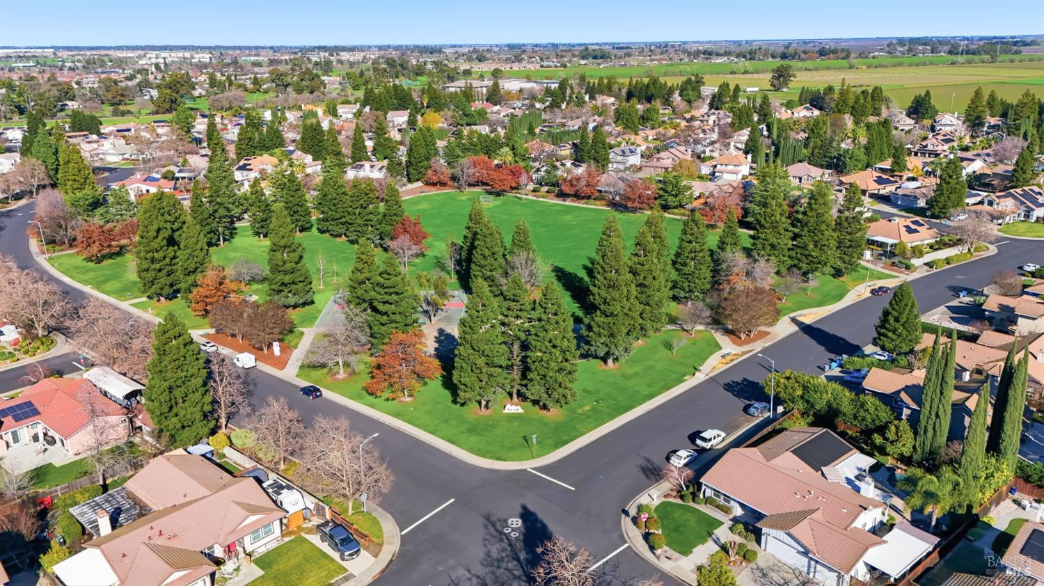 Detail Gallery Image 36 of 38 For 442 Stonewood Dr, Vacaville,  CA 95687 - 4 Beds | 2/1 Baths