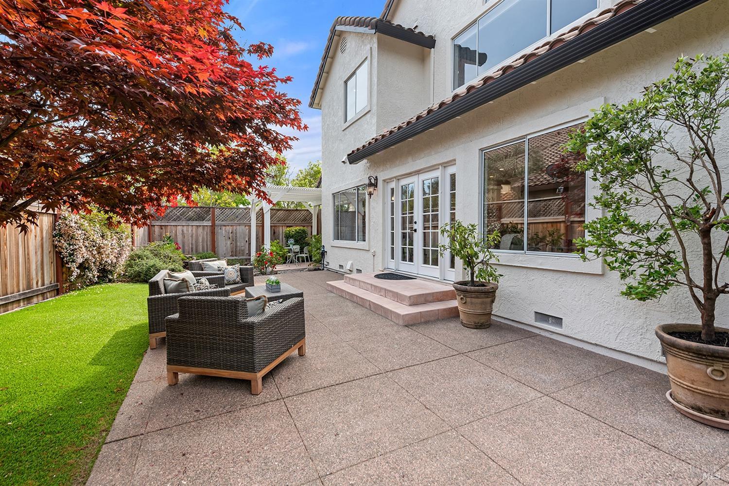 Detail Gallery Image 38 of 44 For 5426 Spring Lake Ct, Santa Rosa,  CA 95409 - 5 Beds | 3 Baths