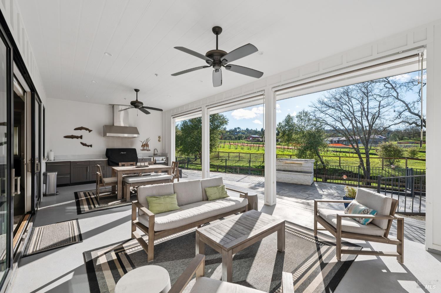 Detail Gallery Image 6 of 71 For 1840 Riebli Rd, Santa Rosa,  CA 95404 - 6 Beds | 5/2 Baths