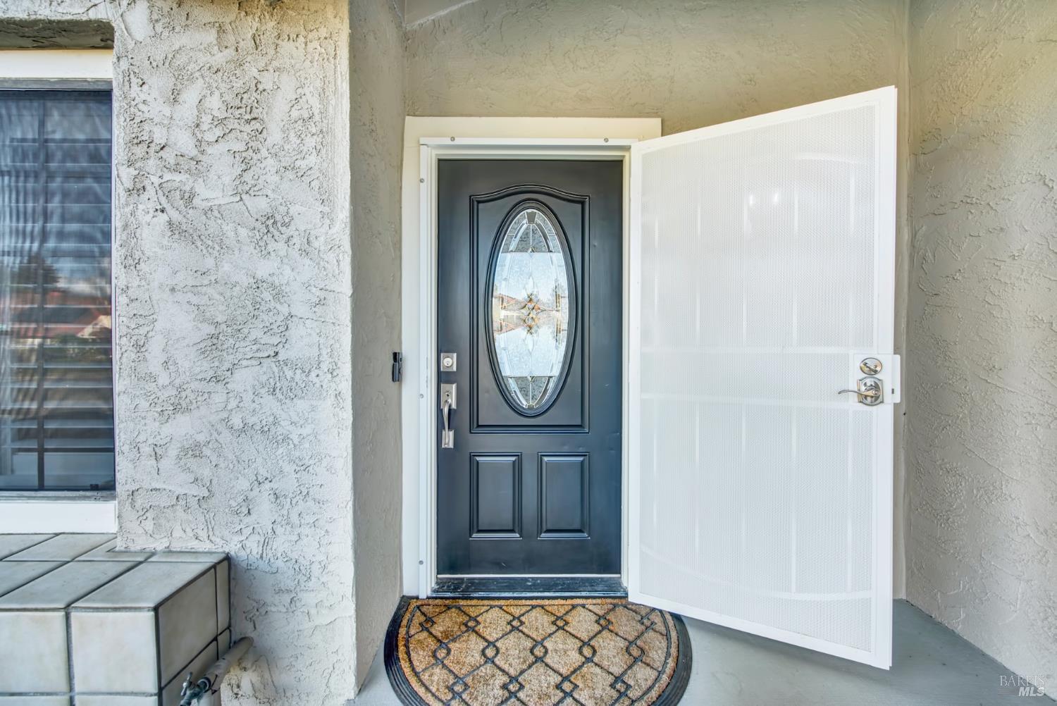 Detail Gallery Image 7 of 83 For 401 Northampton Dr, American Canyon,  CA 94503 - 4 Beds | 3 Baths