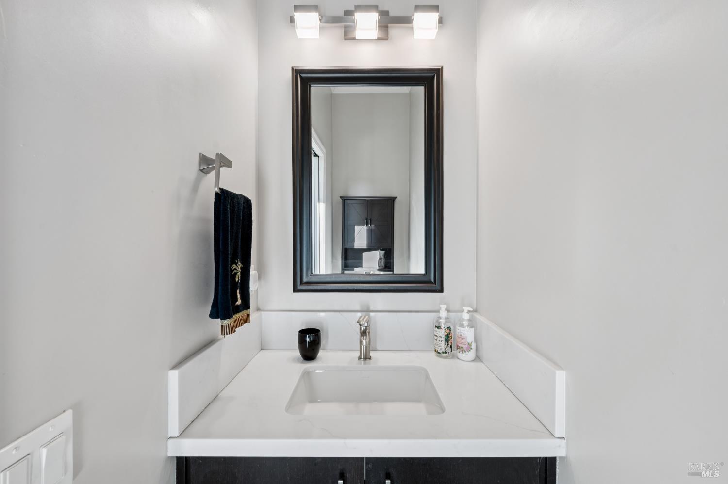 Detail Gallery Image 18 of 71 For 1840 Riebli Rd, Santa Rosa,  CA 95404 - 6 Beds | 5/2 Baths