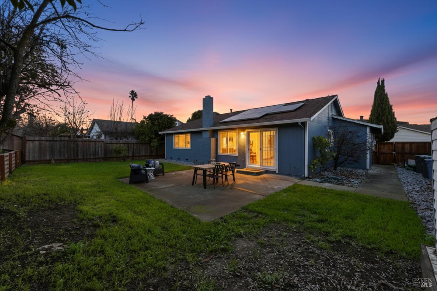 Detail Gallery Image 37 of 38 For 200 Evelyn Cir, Vallejo,  CA 94589 - 3 Beds | 2 Baths