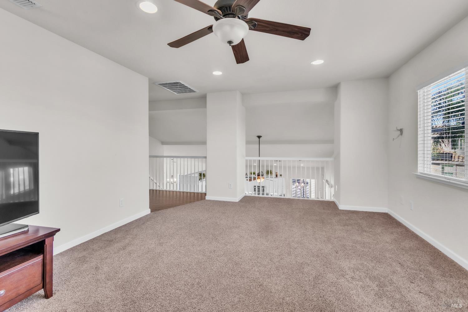 Detail Gallery Image 40 of 45 For 1120 Bello Dr, Dixon,  CA 95620 - 4 Beds | 2/1 Baths