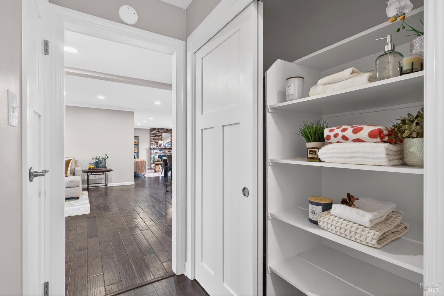 Detail Gallery Image 21 of 66 For 935 Mohr Ln, Concord,  CA 94518 - 3 Beds | 2 Baths