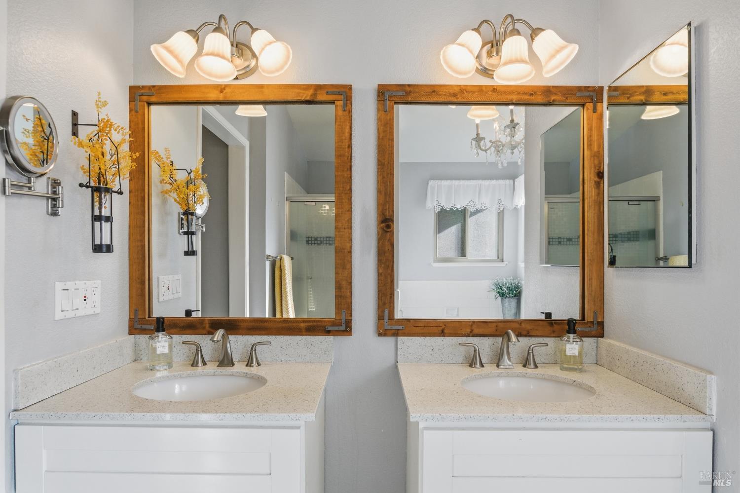 Detail Gallery Image 22 of 38 For 442 Stonewood Dr, Vacaville,  CA 95687 - 4 Beds | 2/1 Baths