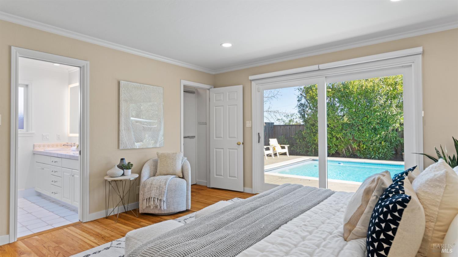 Detail Gallery Image 25 of 47 For 739 Tamarack Dr, San Rafael,  CA 94903 - 3 Beds | 2 Baths