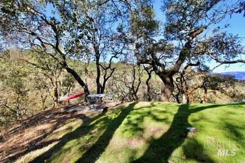 Detail Gallery Image 46 of 53 For 3835 Oak Glen Dr, Santa Rosa,  CA 95404 - 3 Beds | 2/1 Baths