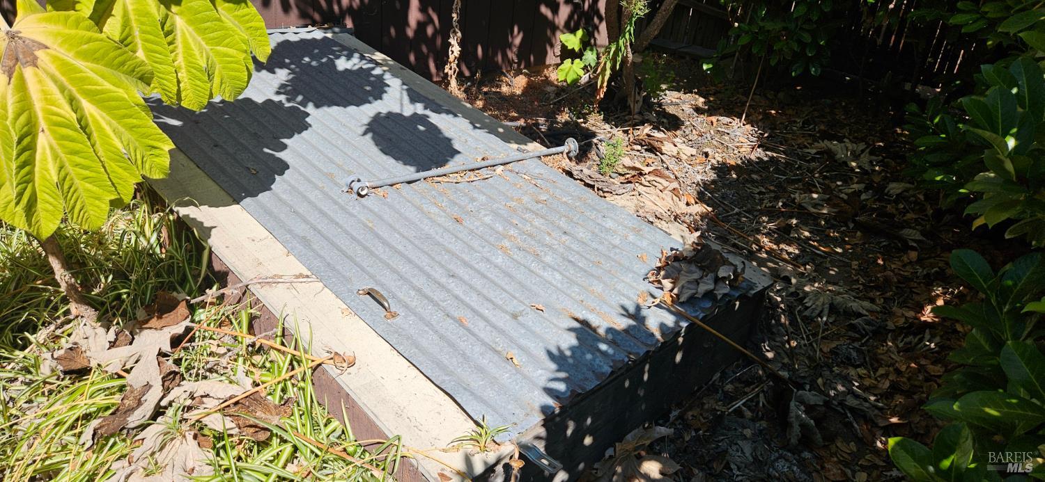 Detail Gallery Image 33 of 41 For 523 Center St, Healdsburg,  CA 95448 - 3 Beds | 2 Baths