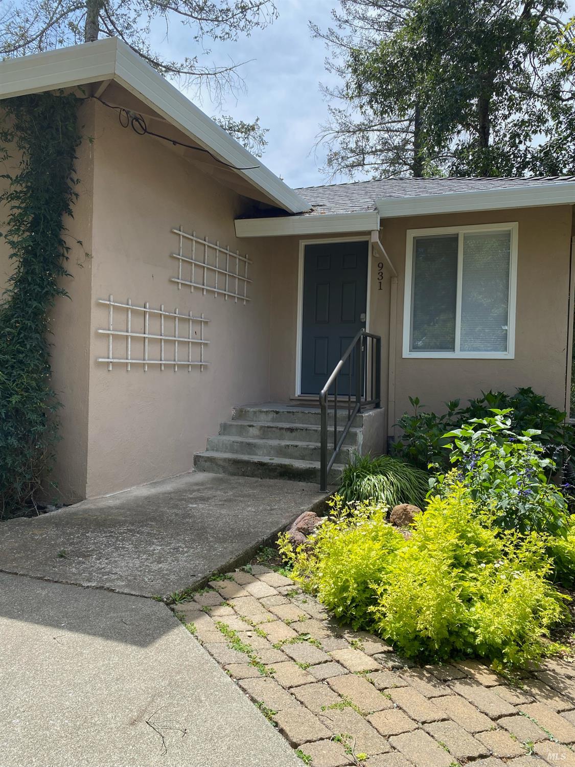 Detail Gallery Image 12 of 13 For 931 Champion Ln, Deer Park,  CA 94576 - 1 Beds | 1 Baths