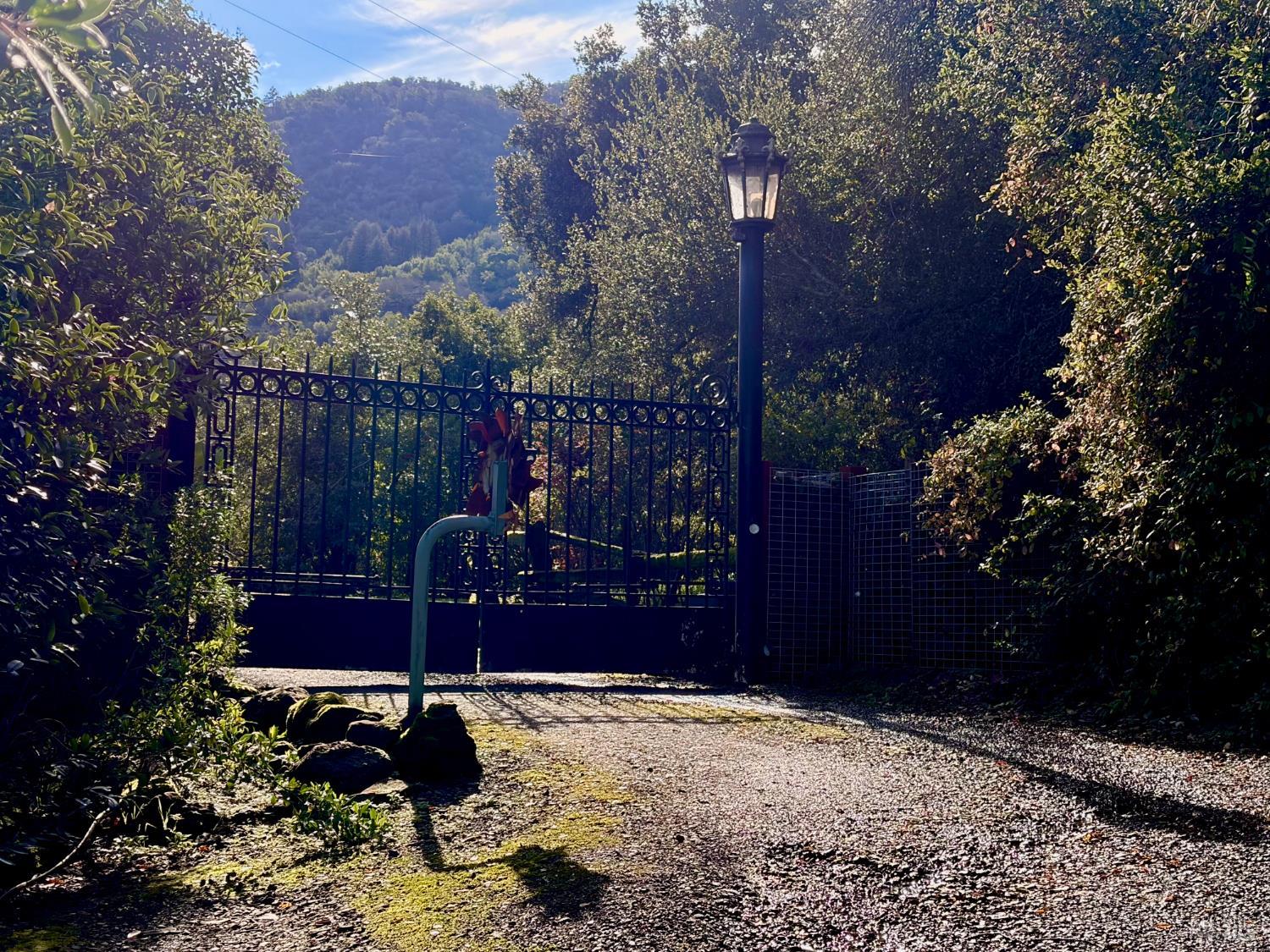 Detail Gallery Image 50 of 52 For 6825 Enterprise Rd, Glen Ellen,  CA 95442 - 2 Beds | 1 Baths