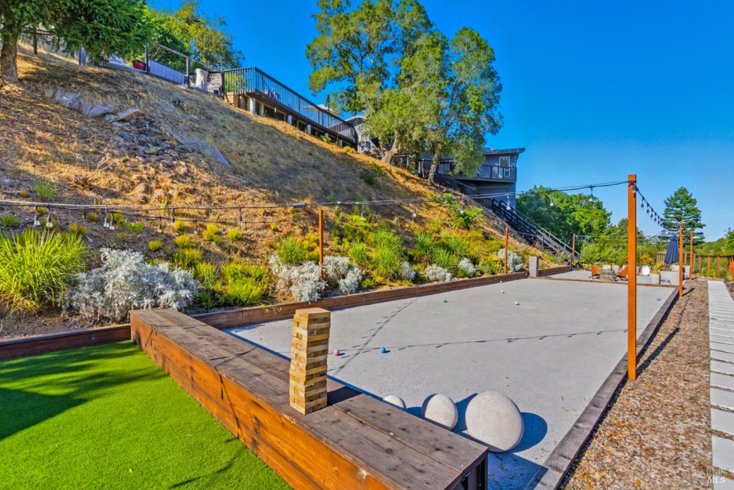 Detail Gallery Image 64 of 78 For 80 Pinto Ln, Novato,  CA 94947 - 4 Beds | 2/1 Baths