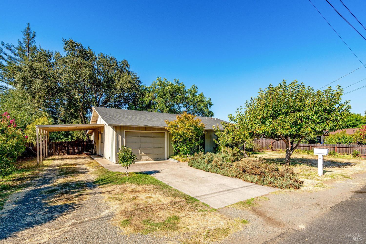 Detail Gallery Image 2 of 81 For 1251 Garden Ave, Saint Helena,  CA 94574 - 3 Beds | 2 Baths