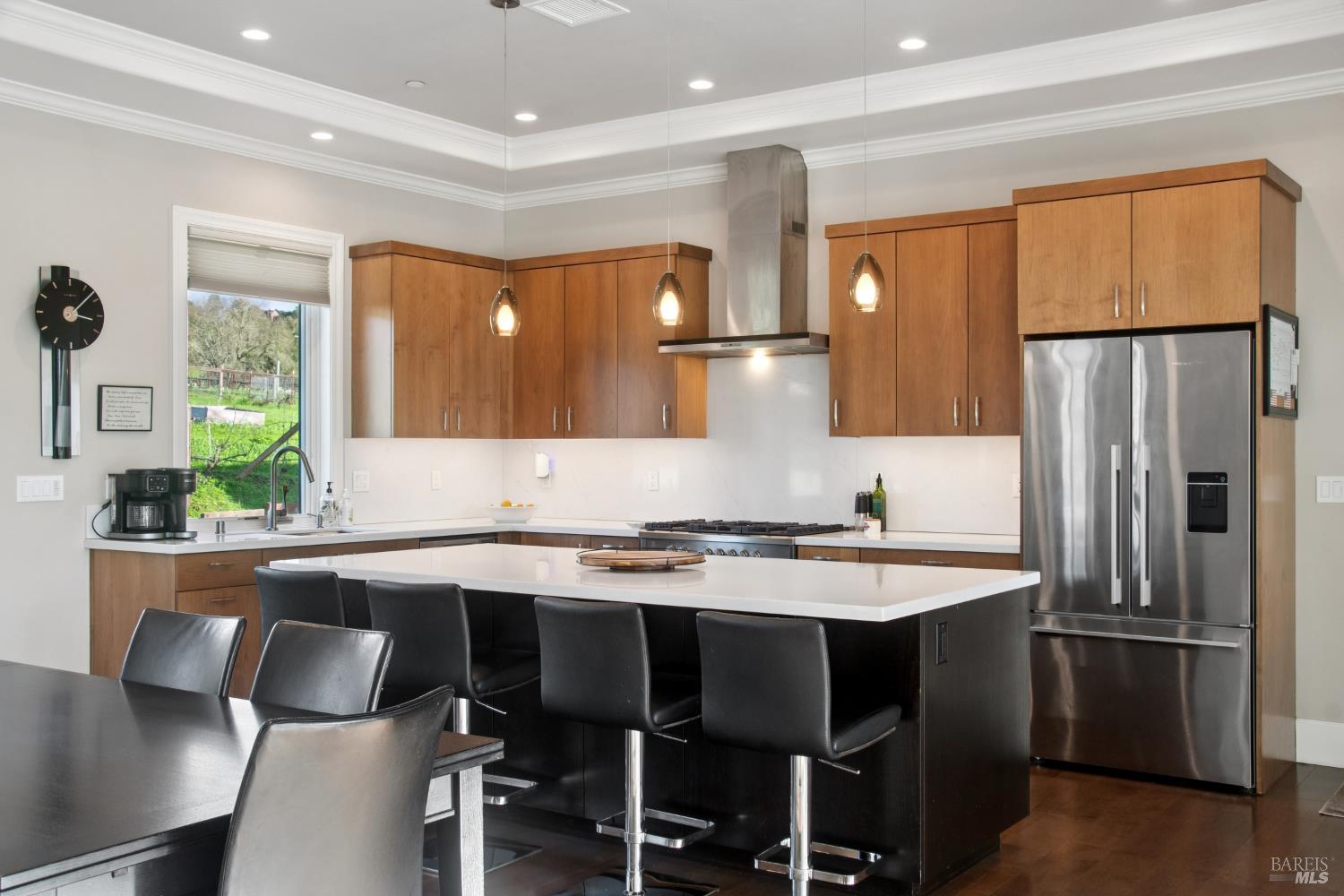 Detail Gallery Image 8 of 71 For 1840 Riebli Rd, Santa Rosa,  CA 95404 - 6 Beds | 5/2 Baths