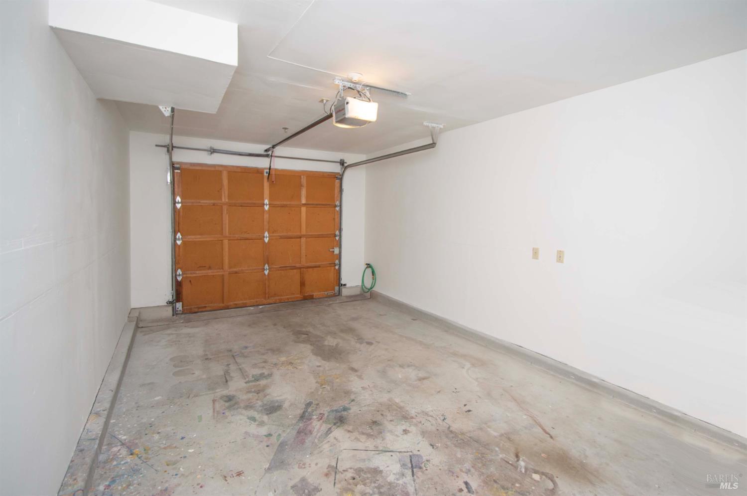 Detail Gallery Image 28 of 29 For 230 Pelican Ln, Novato,  CA 94949 - 3 Beds | 2/1 Baths