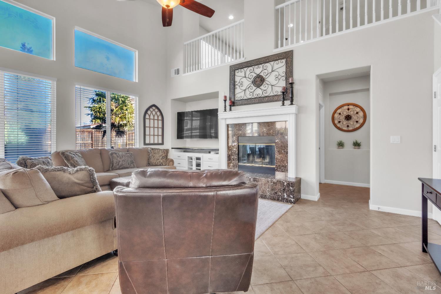 Detail Gallery Image 19 of 45 For 1120 Bello Dr, Dixon,  CA 95620 - 4 Beds | 2/1 Baths