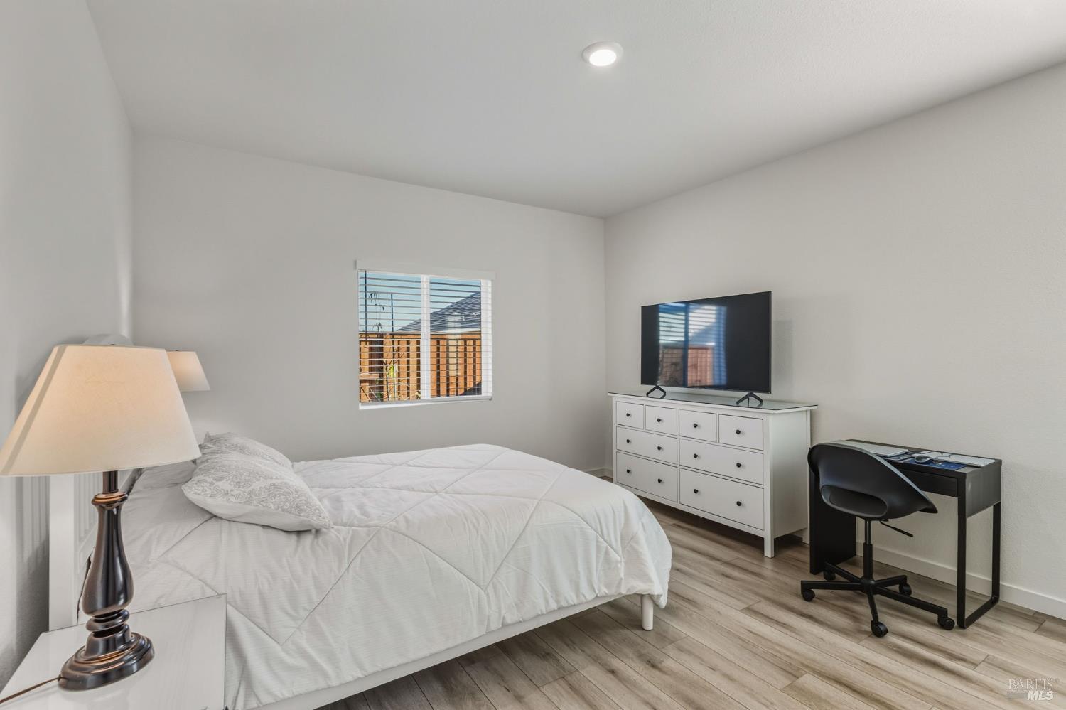 Detail Gallery Image 29 of 52 For 525 Fruit Tree Rd, Dixon,  CA 95620 - 3 Beds | 2 Baths