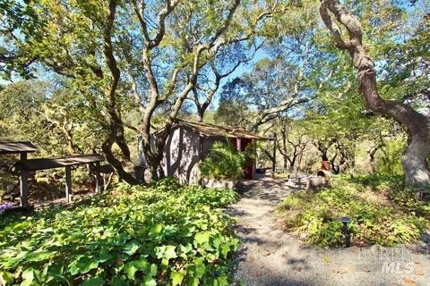 Detail Gallery Image 31 of 53 For 3835 Oak Glen Dr, Santa Rosa,  CA 95404 - 3 Beds | 2/1 Baths