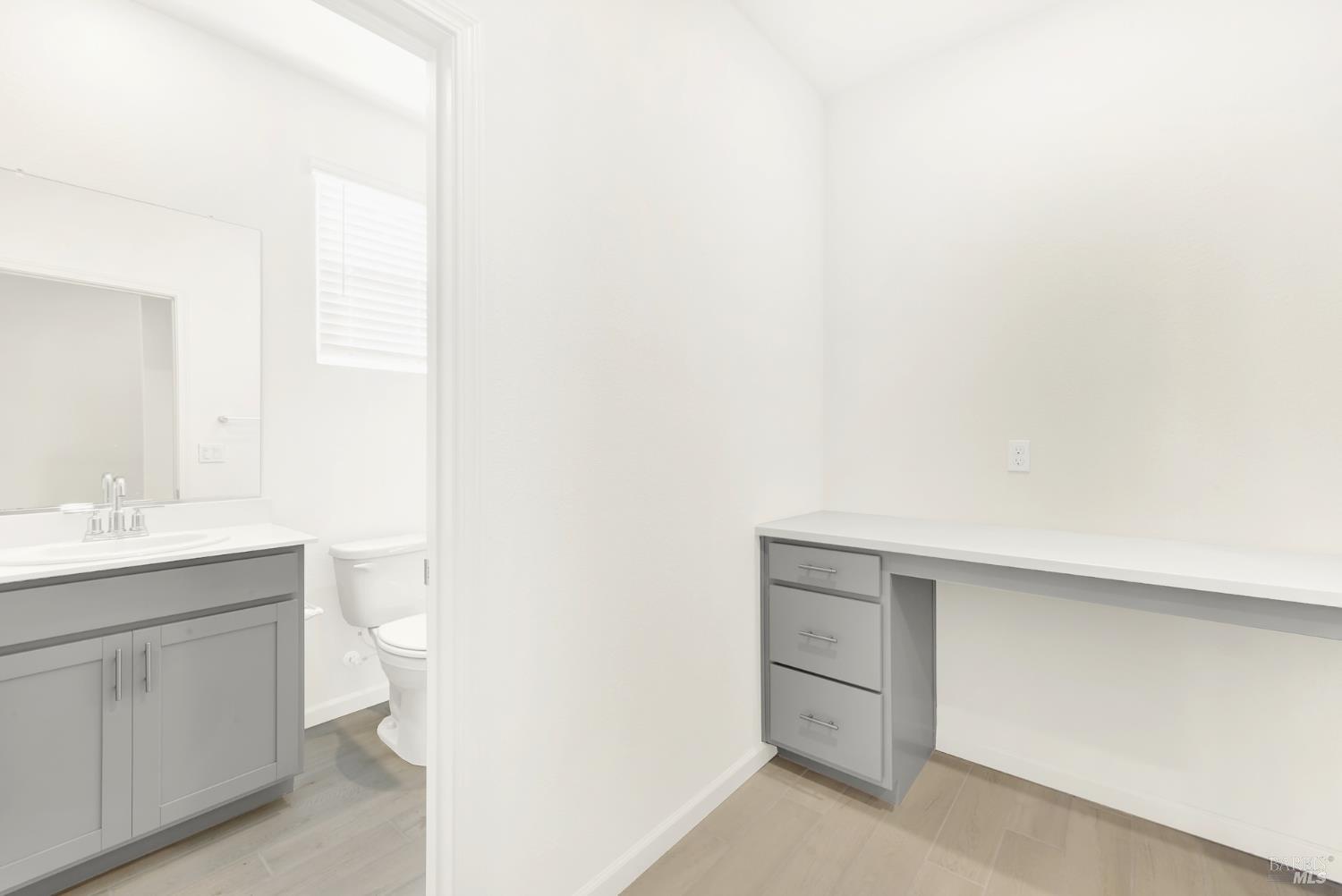 Detail Gallery Image 42 of 89 For 4107 Markovich Ct, San Pablo,  CA 94806 - 4 Beds | 3 Baths