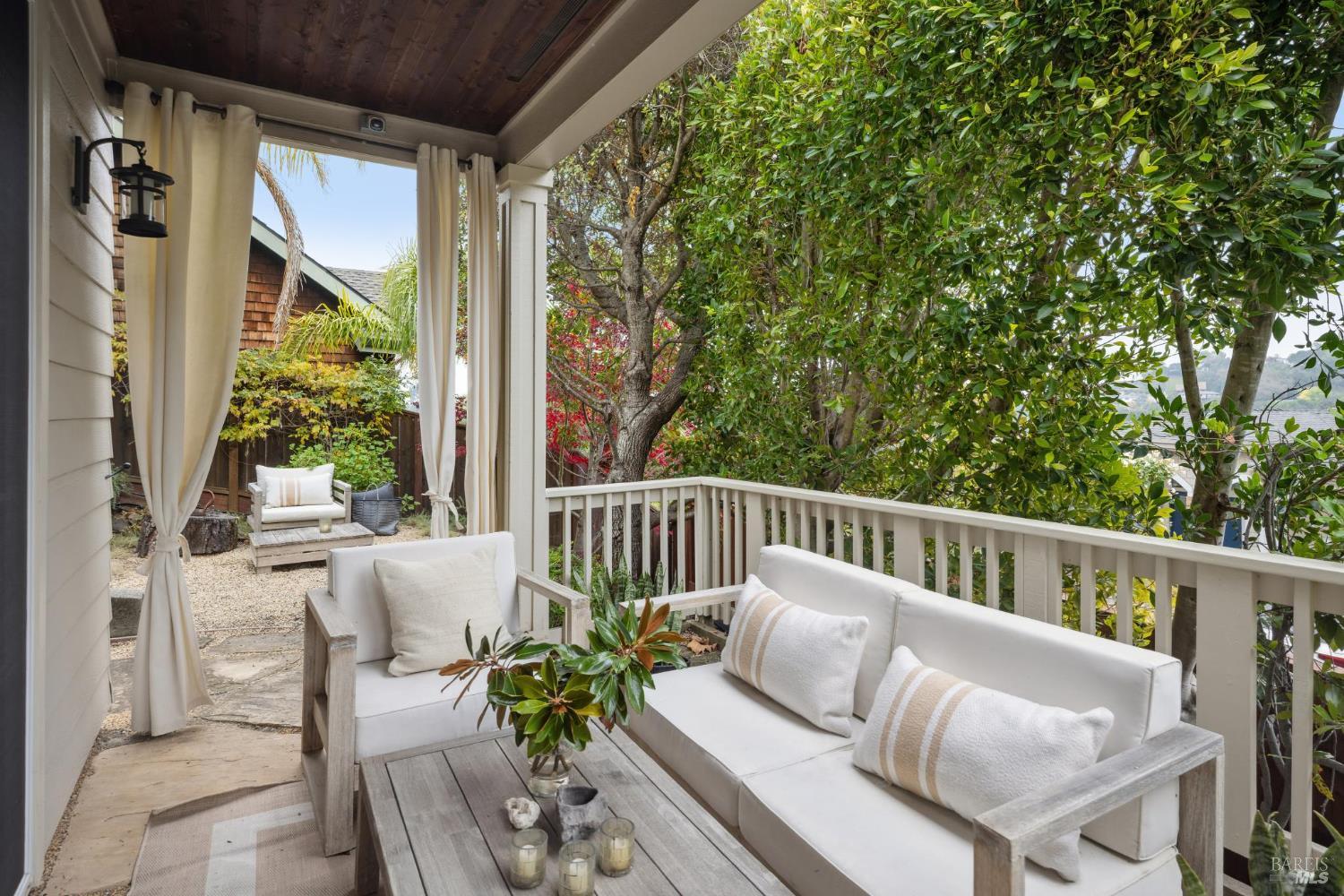 Detail Gallery Image 30 of 53 For 39 Baywood Ter, San Rafael,  CA 94901 - 4 Beds | 2/1 Baths