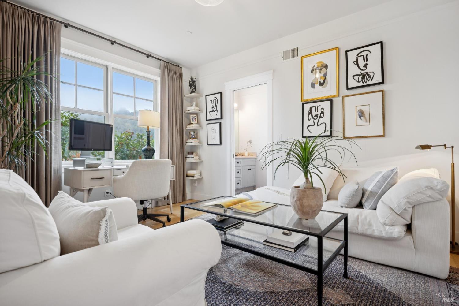 Detail Gallery Image 39 of 53 For 39 Baywood Ter, San Rafael,  CA 94901 - 4 Beds | 2/1 Baths