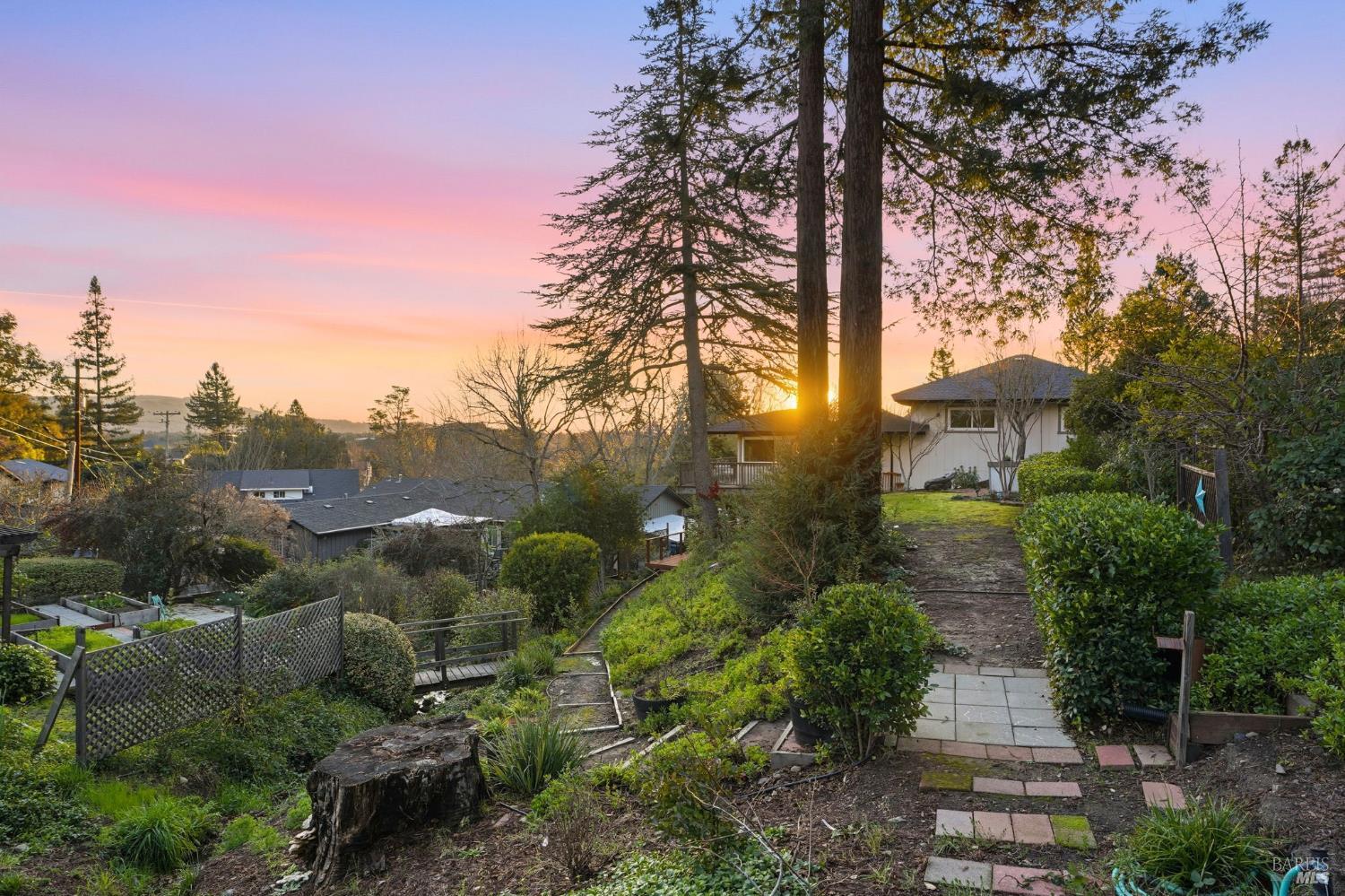 Detail Gallery Image 58 of 68 For 1814 Saint Francis Rd, Santa Rosa,  CA 95409 - 3 Beds | 2 Baths