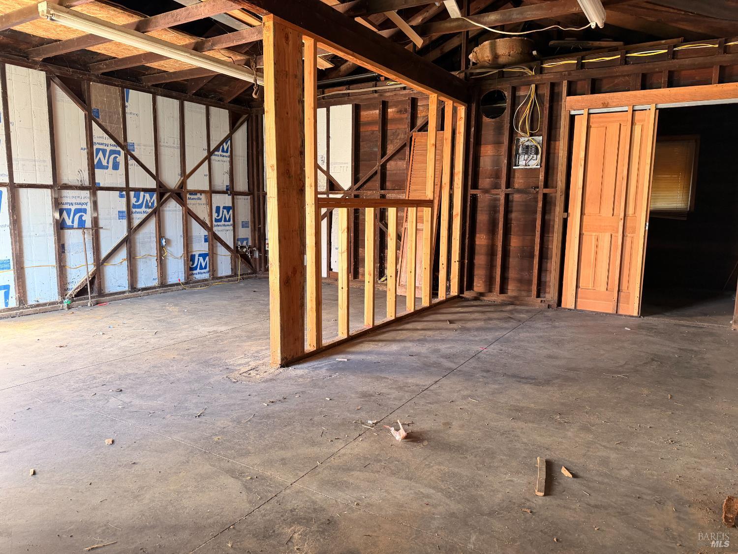 Detail Gallery Image 27 of 27 For 309 E Valley St, Willits,  CA 95490 - 3 Beds | 1 Baths