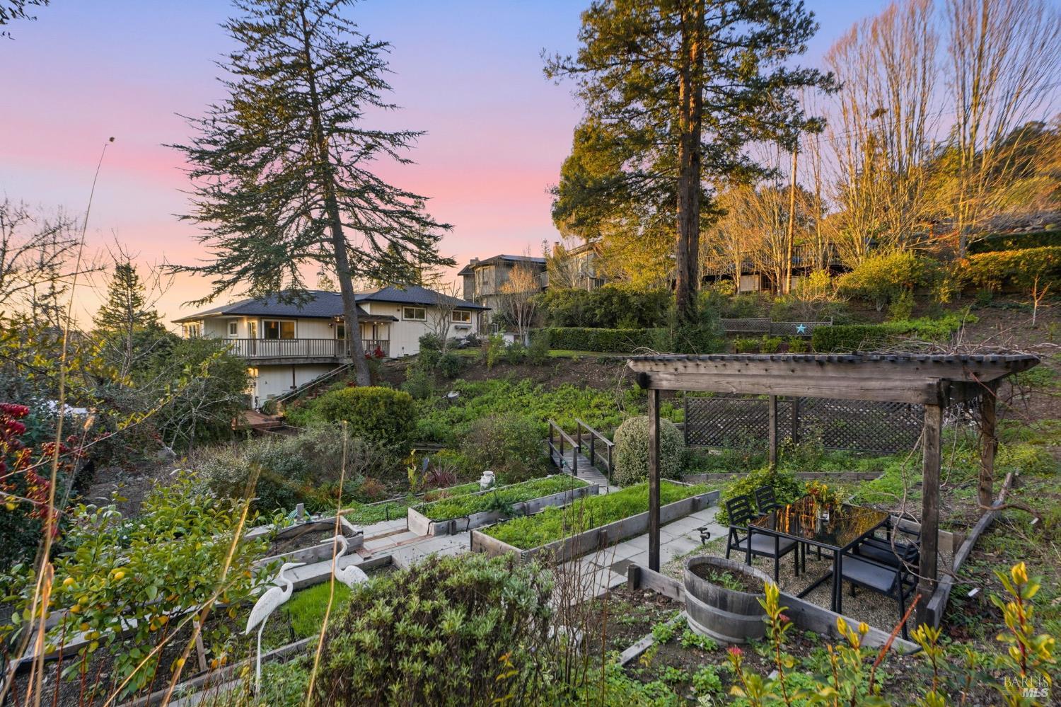 Detail Gallery Image 56 of 68 For 1814 Saint Francis Rd, Santa Rosa,  CA 95409 - 3 Beds | 2 Baths